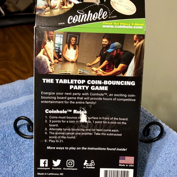 Coin Hole Table Top Game - Picture 2 of 4